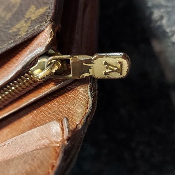 Louis Vuitton Porte Monnaie Billets Tresor, Vintage LV Wallet - Picture 17 of 17